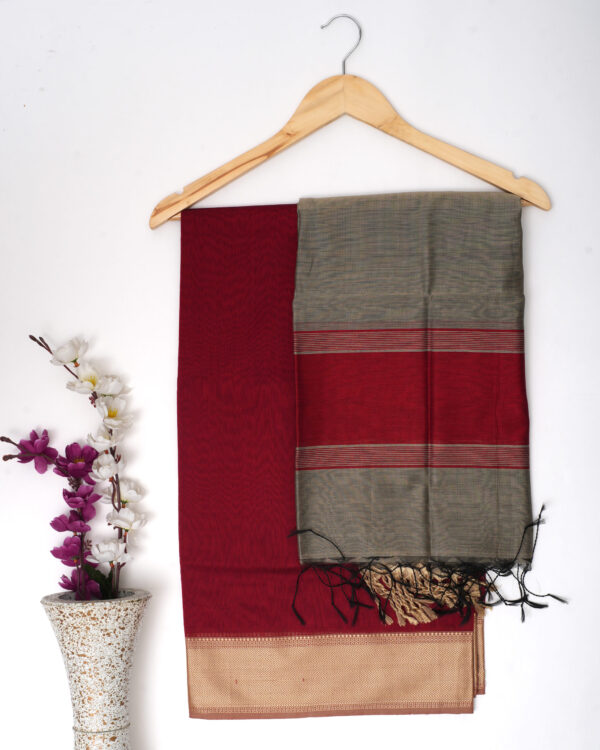 Red Grey Maheshwari Silk Suit