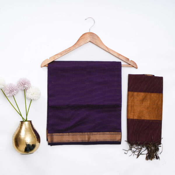 Maheshwari Tissue Suit